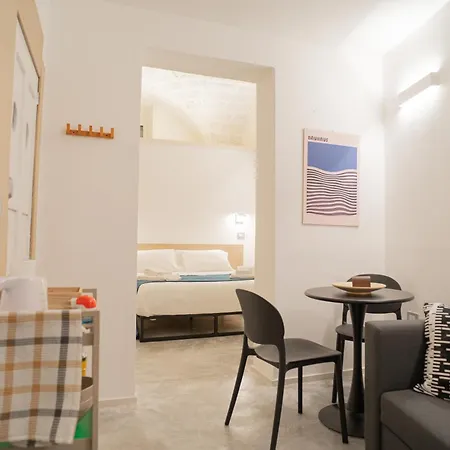Anima Rudiae Privacy E Relax Nel Centro Storico Di Con Wifi E Aria Condizionata *